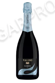 Игристое вино Вальдо Гарда Брют 0.75л в подарочной упаковке