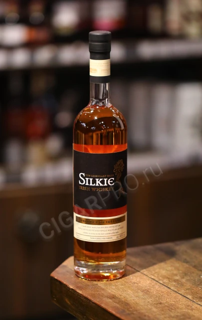 виски the legendary silkie dark 0.7л