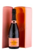 Veuve Clicquot Ponsardin Rose SMEG 2019 Шампанское Вдова Клико Понсардин Розе 2019г 0.75л в металлической подарочной упаковке