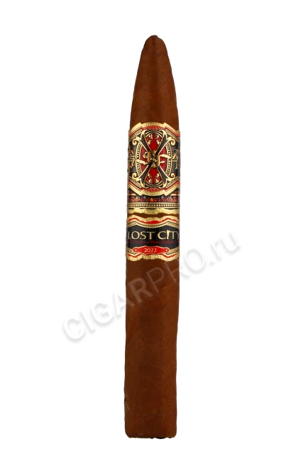 Сигара Arturo Fuente FFOX Fuente Fuente Opus X Lost City Piramid