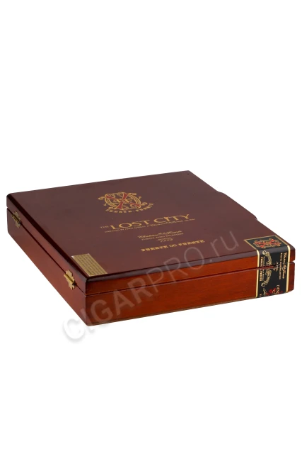 Коробка Сигар Arturo Fuente FFOX Fuente Fuente Opus X Lost City Double Robusto Tubos