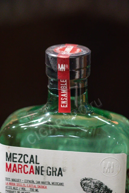 Пробка мескаля Marca Negra Ensamble 0.7л