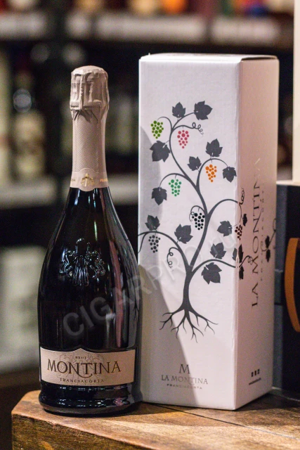 Montina Franciacorta Brut Игристое вино Монтина Франчакорта Брют 0.75л в подарочной упаковке