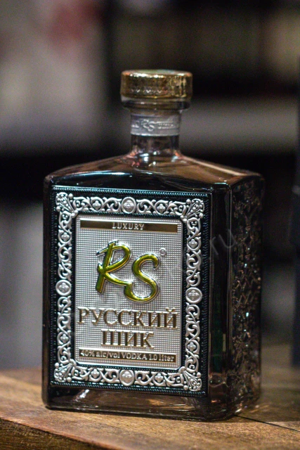 Водка Русский Шик Luxury 1л