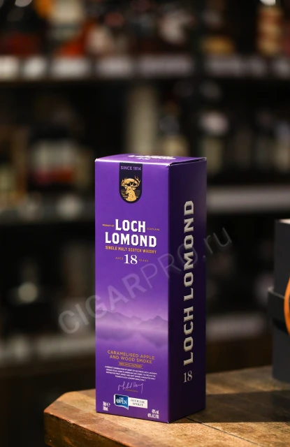 Подарочная коробка виски loch lomond 18 years old 0.7л