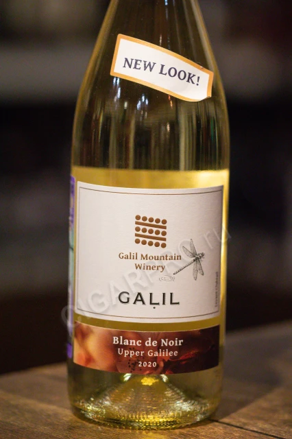 этикетка израильское вино galil mountain blanc de noir 0.75л