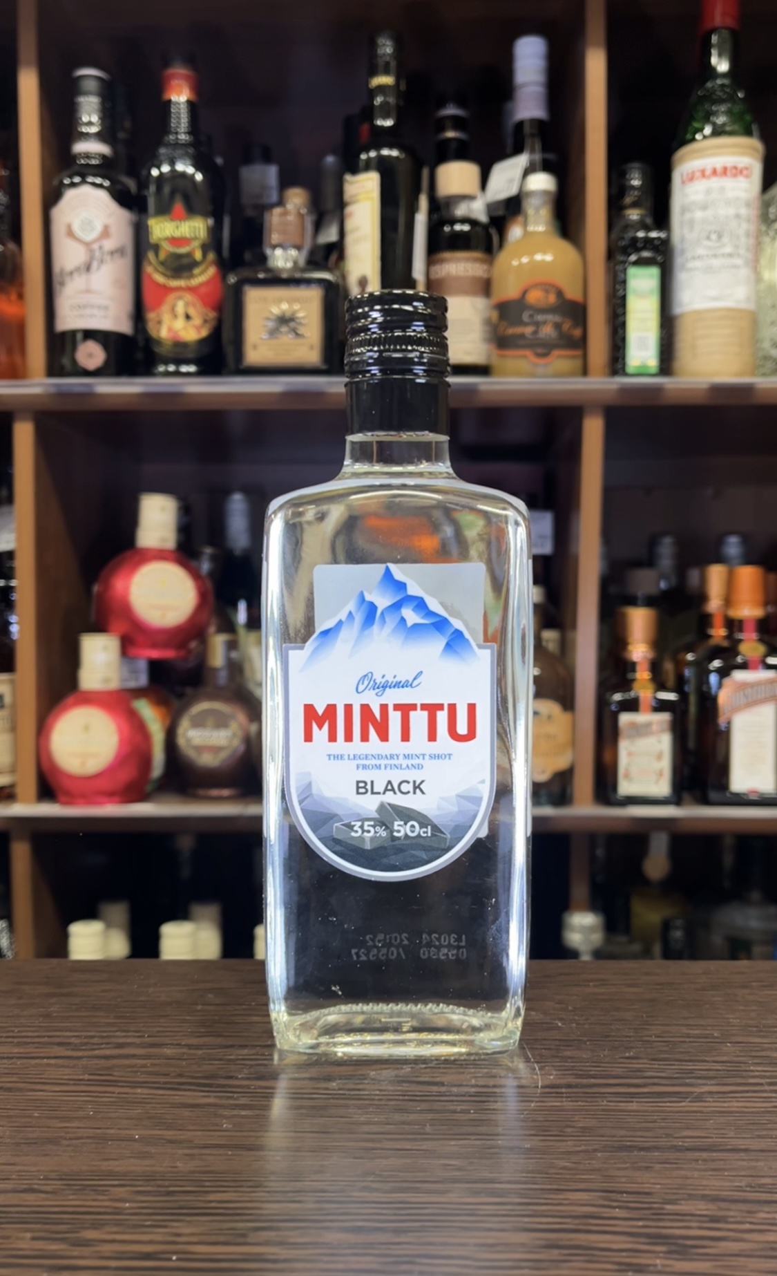 Liquer Minttu Black Mint Ликёр Минтту Блэк Минт 0.5л