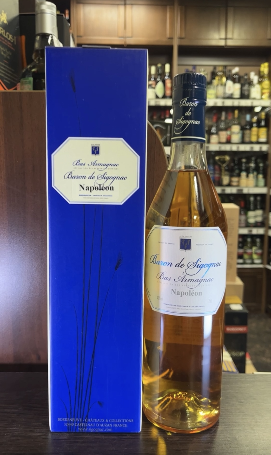 Baron de Segognac Napoleon 2016 Арманьяк Барон Де Сигоньяк Наполеон 2016г 0.7л в подарочной упаковке