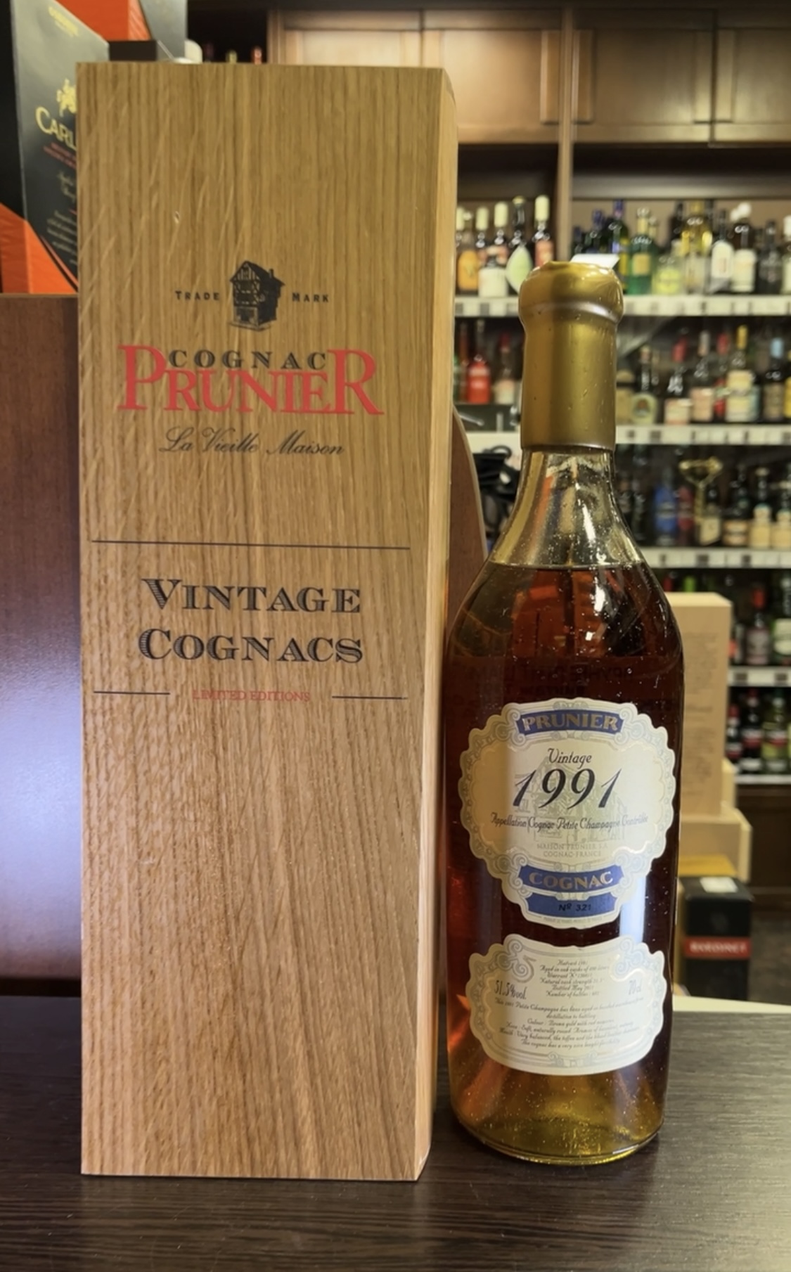 Prunier Petite Champagne Vintage 1991 Коньяк Прунье Птит Шампань Винтаж 1991 года 0.7л в деревянной коробке