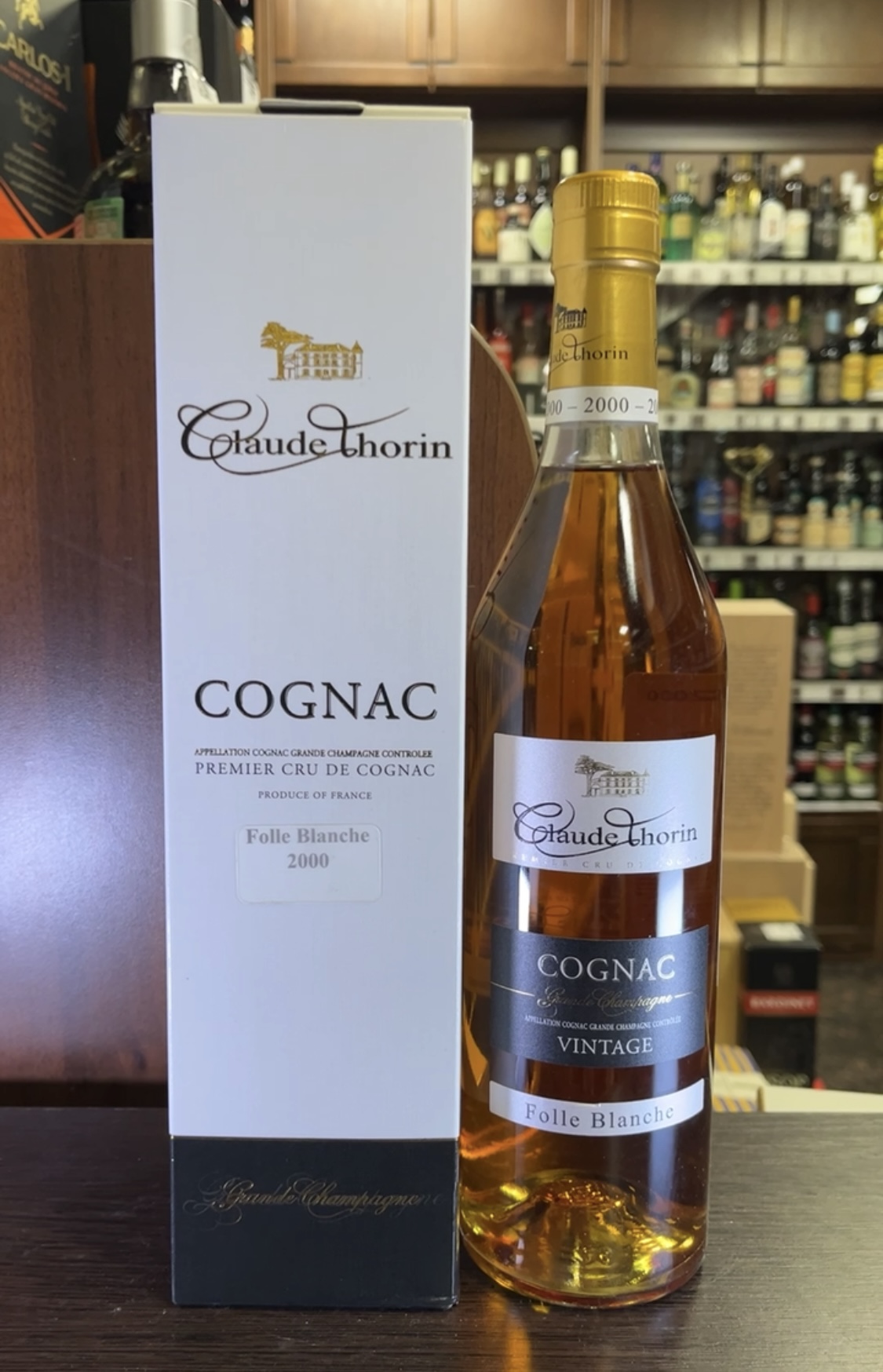 Видео Claude Thorin Folle Blanche Vintage 2000 years Коньяк Клод Торен Фоль Бланш Винтаж 2000г 0.7л в подарочной упаковке