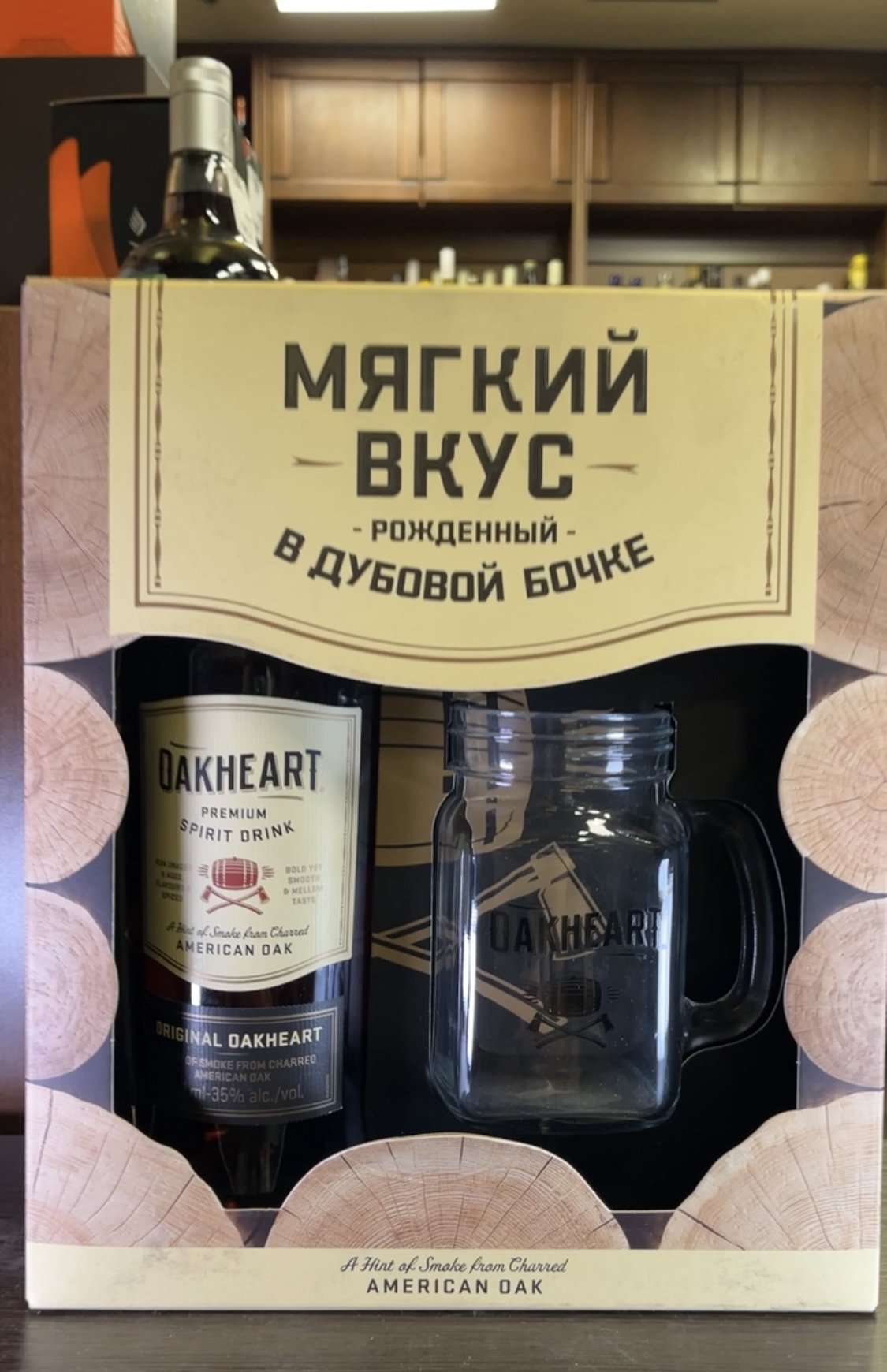 Bacardi OakHeart Ром Бакарди Оакхарт Ориджинал 0.7л + кружка в подарочной упаковке