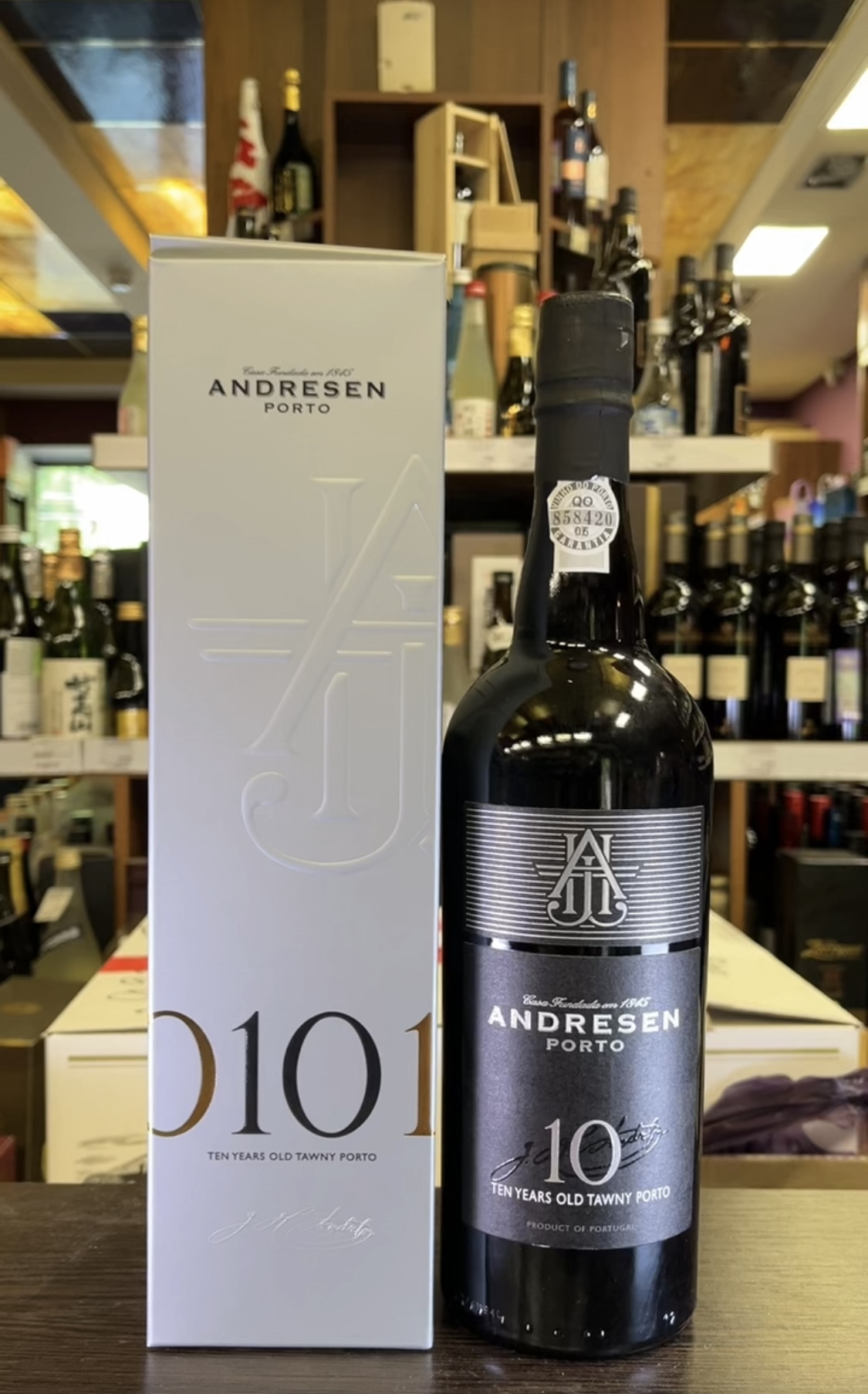 Andresen Century Tawny Port 10 years Портвейн Андресен Сенчери Тони Порт 10 лет 0.75л в подарочной упаковке