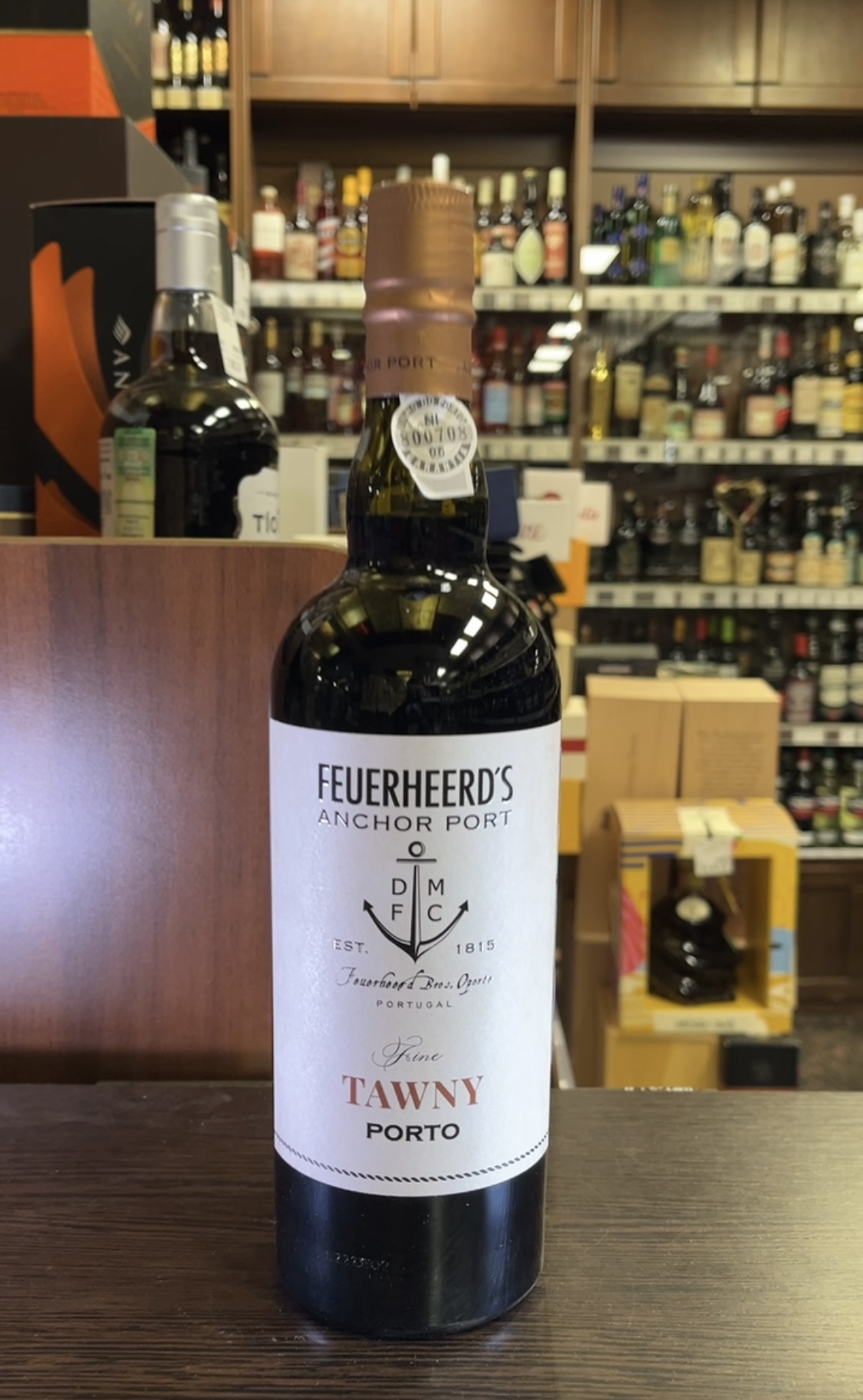 Feuerheerds Anchor Port Fine Tawny Портвейн Фойерхердс Энкор Порт Файн Тони 0.75л