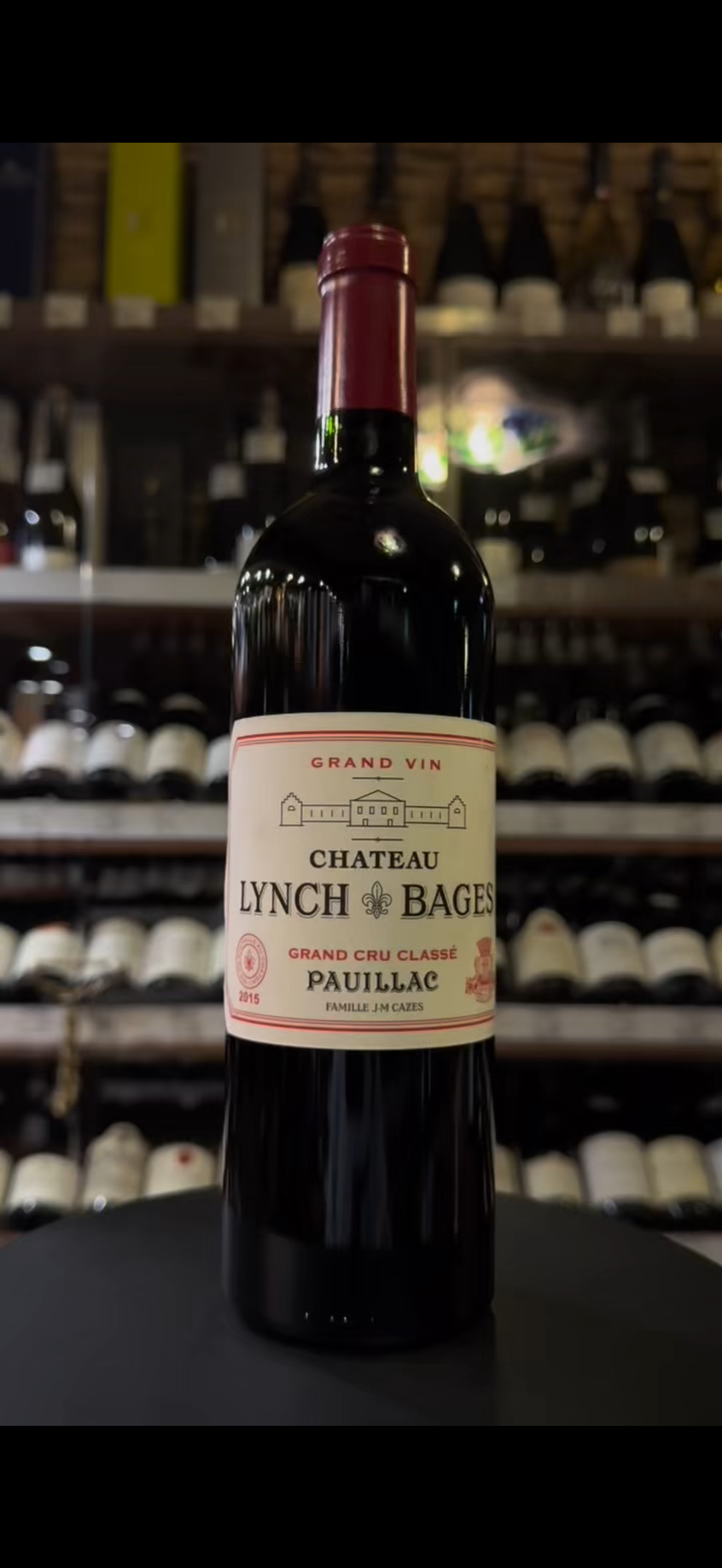 Видео Chateau Lynch Bages Pauillac AOC Grand Cru Classe 2015 Вино Шато Линч Баж Гран Крю Классе Пойяк 2015г 0.75л